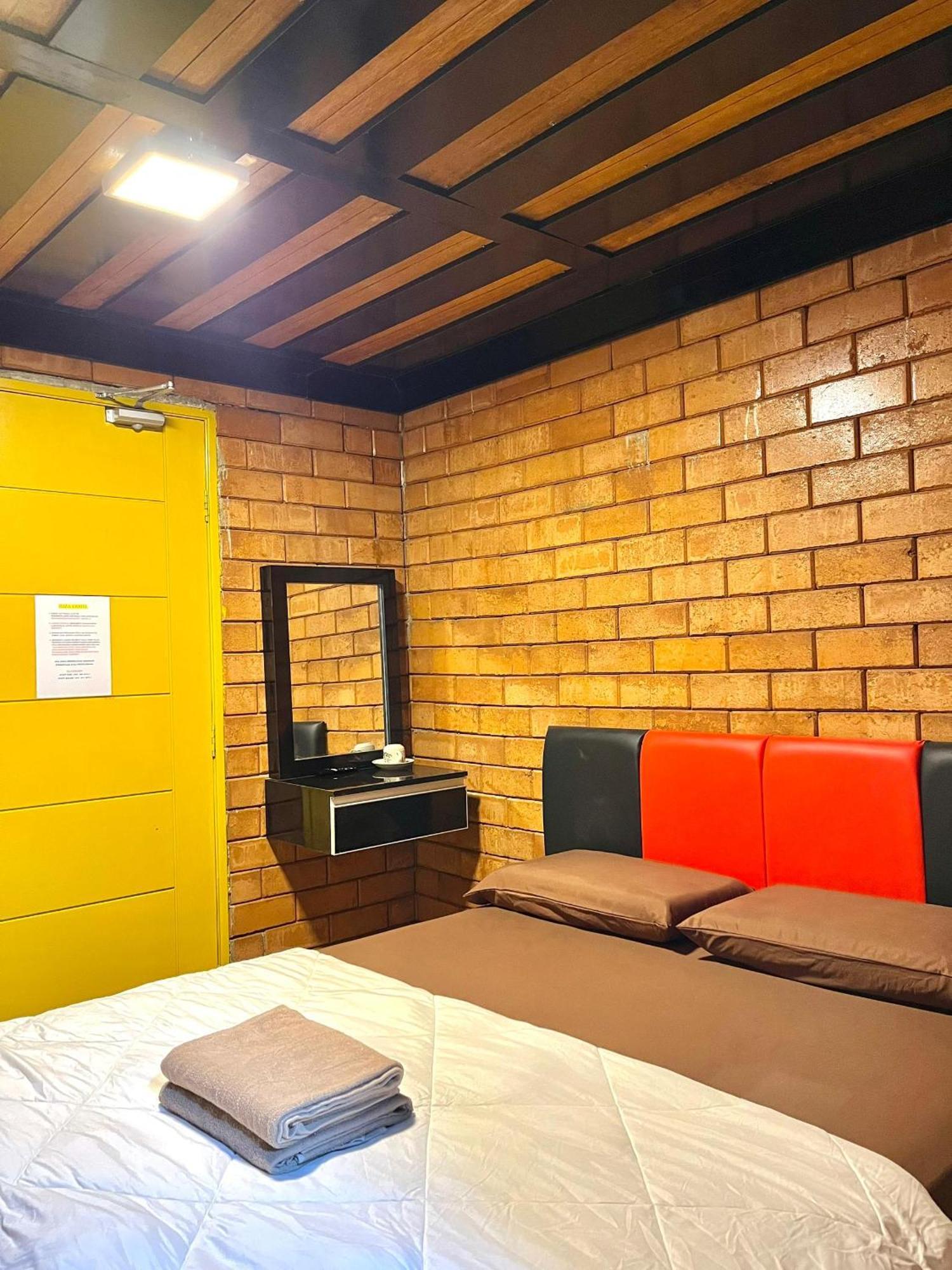 Suza Hostel Tumpat Eksteriør bilde