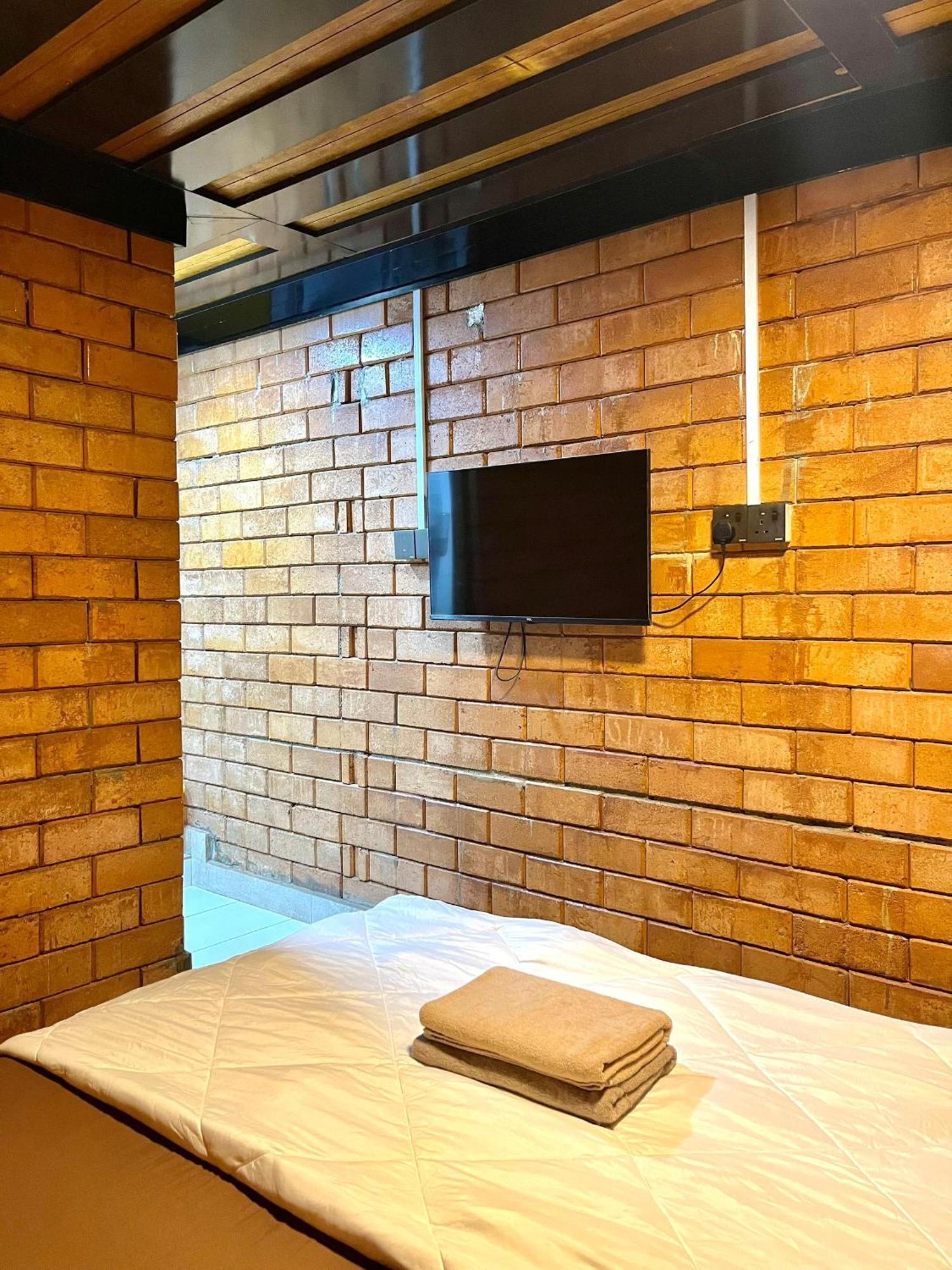Suza Hostel Tumpat Eksteriør bilde