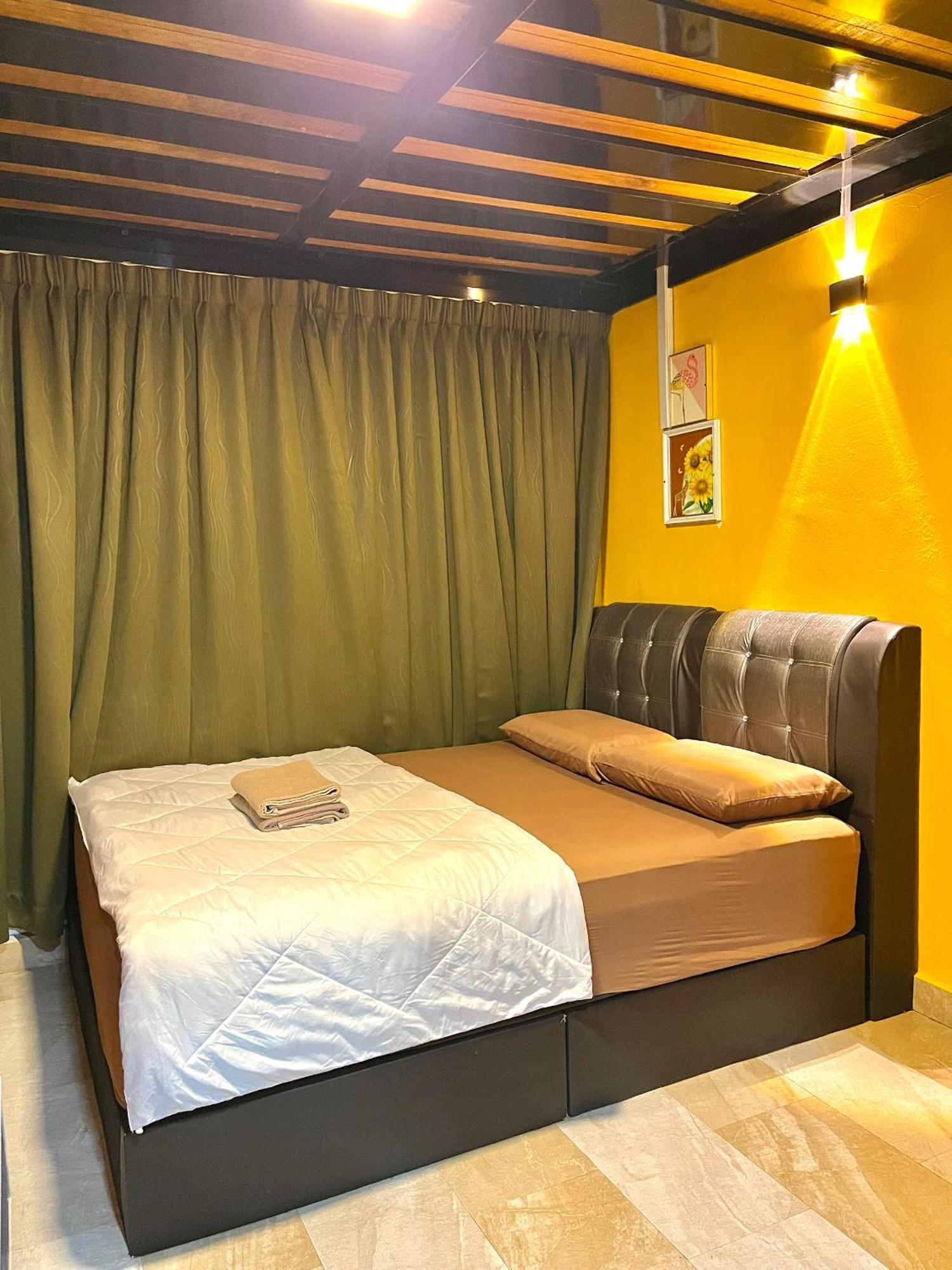 Suza Hostel Tumpat Eksteriør bilde